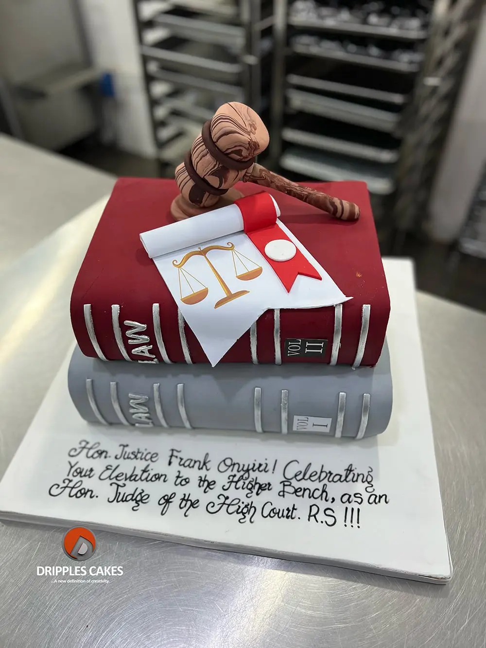 custom cakes