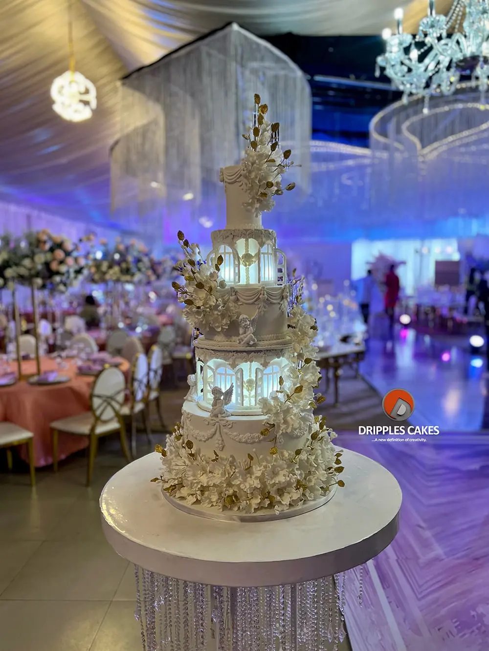 Port Harcourt best Baker Dripples cakes wedding cakes